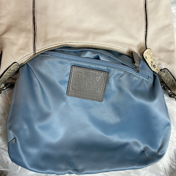 GUC Coach Kristin Python Croc Embossed Cream/Grey Leather Hand/Shoulder Bag - Picture 10 of 16